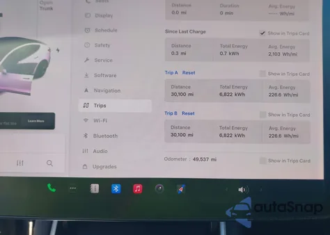 2020 Tesla Model 3 Standard Range Plus Rear-Wheel Drive/Standard Range Rear-Wheel Drive из США, поврежденный, VIN 5YJ3E1EA9LF645371